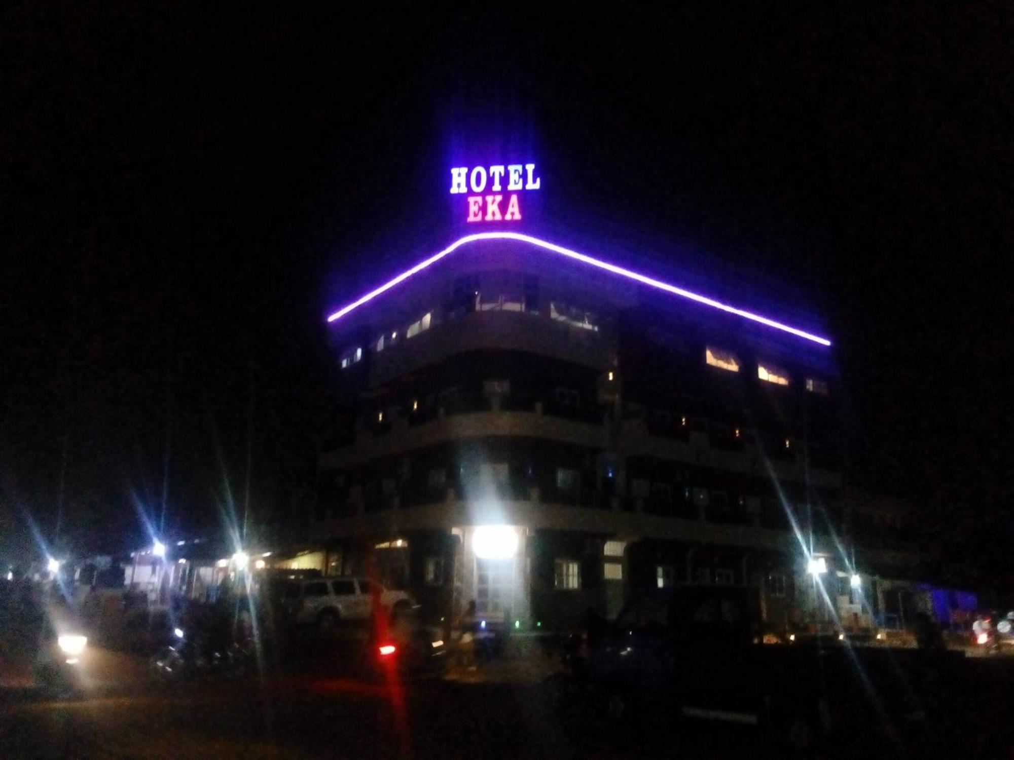 Eka Elite Hotel Lome Exterior photo